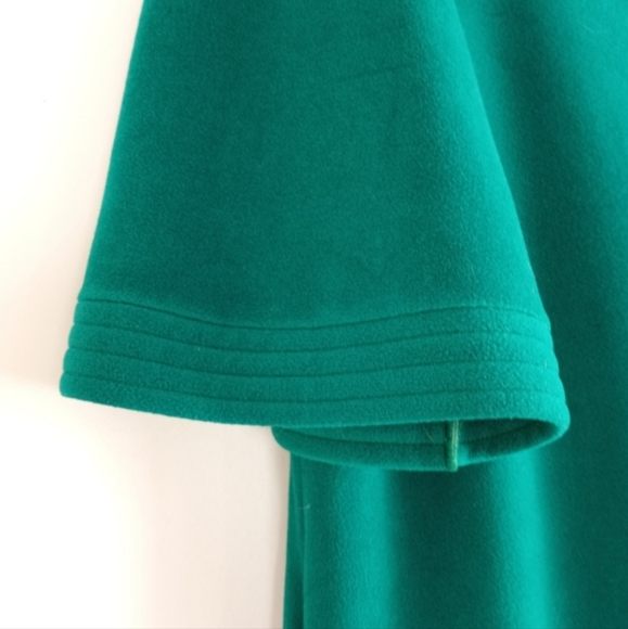 VINTAGE 70'S VANITY FAIR EMERALD GREEN VELOUR HOUSECOAT SIZE MEDIUM - Picture 4 of 6